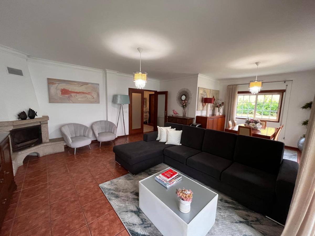 Am Residence Брага Екстериор снимка